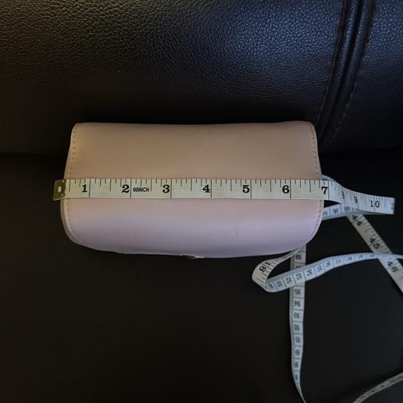 Givenchy Parfums Iconic Nude Pink Pouch Cosmetic Makeup Travel Bag Case NWOB - Picture 6 of 7